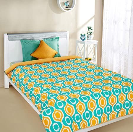 Amazon Brand - Solimo Microfibre Printed Comforter, 200 GSM, Yellow, Single (Cadent Curves, 150 x 230 cm)